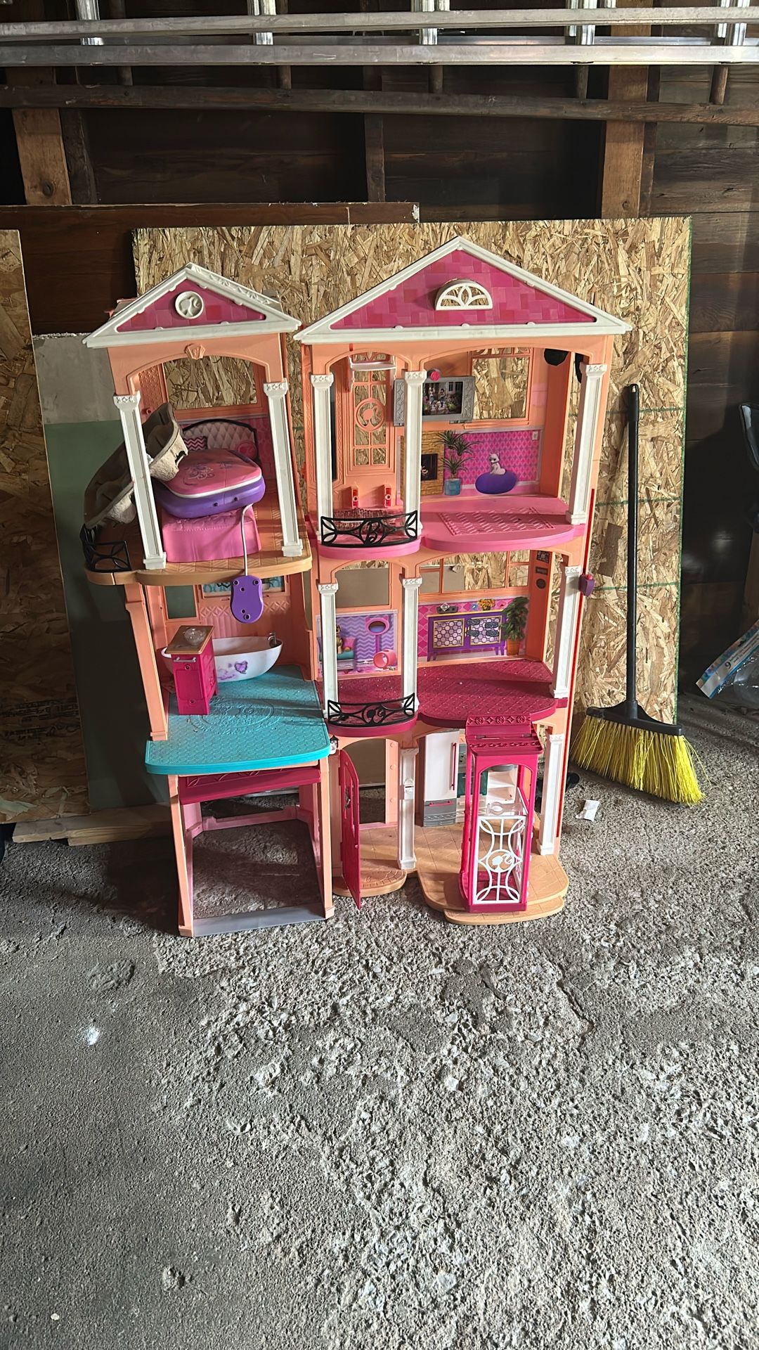 Doll House