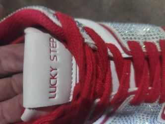 Women's shoes
