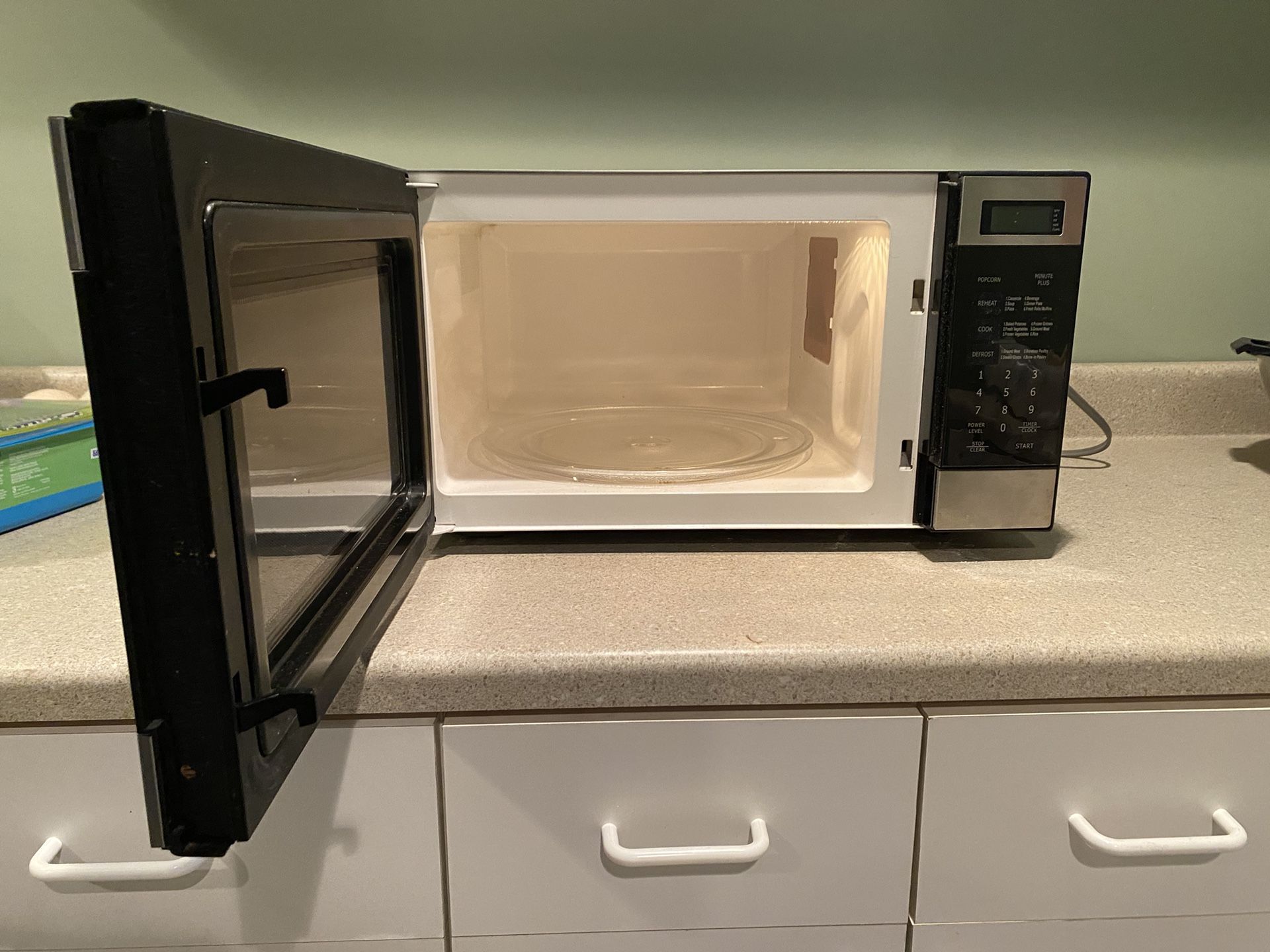 Microwave Oven for Sale in Seattle, WA OfferUp