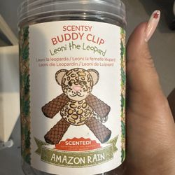 Scentsy Buddy Clip Leóni