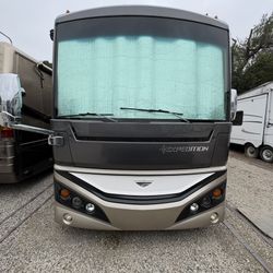 2011 Fleetwood Expedition 36M