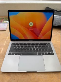 2017 MacBook Pro 250GB 13”