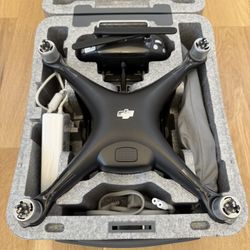 DJI Phantom 4