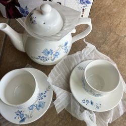 Ceramic Couple Teapots With Cups Set Of 6 Pieces .Teapots Sets 