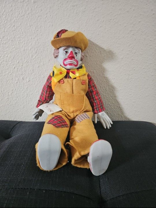 Heritage Hobo, the clown doll