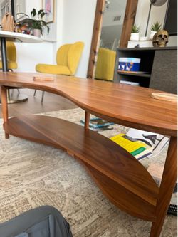 Coffee table room and board