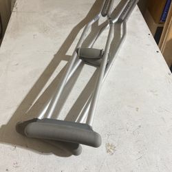 Crutches 🩼 