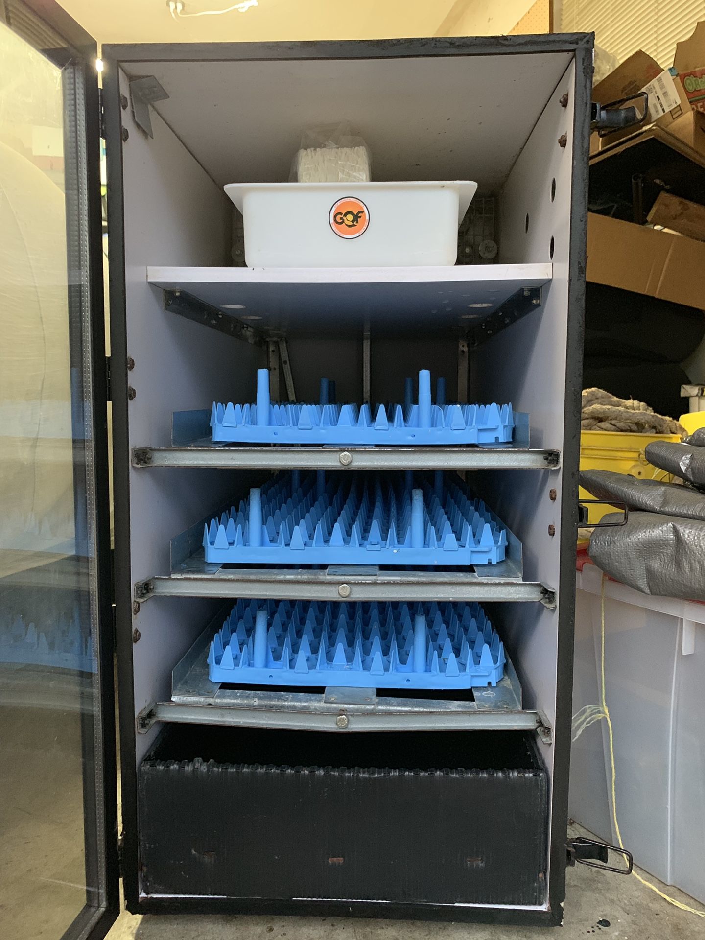 GQF 1502 Sportsman Cabinet Incubator and Hatcher