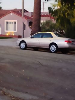 2000 Toyota Camry