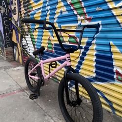 Mafiabikes Kush 1 Pink