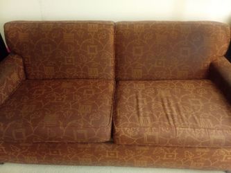 Pullout bed/ couch