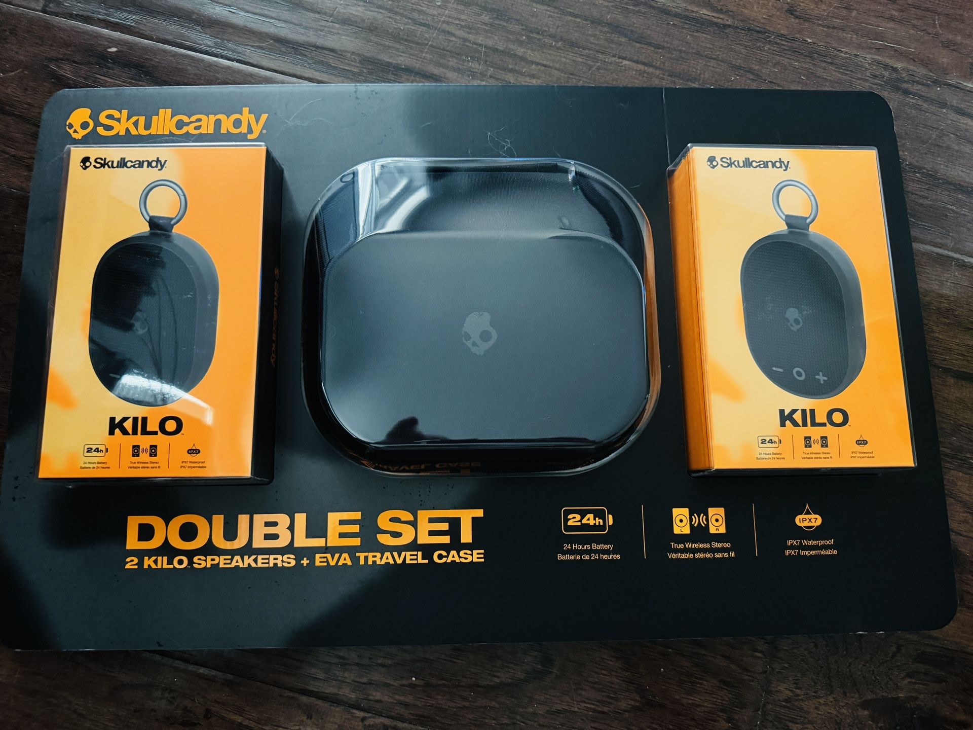 Brand New Skullcandy Kilo Wireless Bluetooth Speaker with Case Bundle, 2 Pack