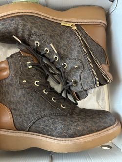 Michael Kors Boot