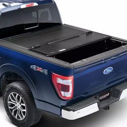Hard Bed Cover For Chevrolet Trucks