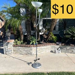IKEA Silver Floor Lamp with Adjustable Reading Light (SELLING FOR $10)