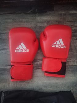 Adidas Amateur Boxing Gloves