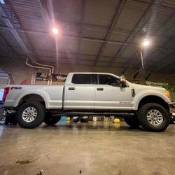 Ford. Lift Kit Wheels Tires Accessories Installations.