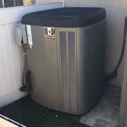 2.5 Ton Lennox 410a Ac Unit 2013