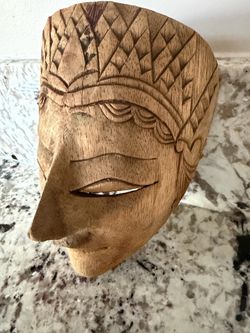 Beautiful & Serene Wooden Mask