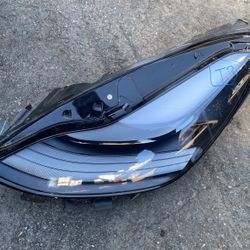 TESLA MODEL 3/Y HEADLIGHT LEFT DRIVER 2017 2018 2019 2023 LED OEM 1077371-00-L 