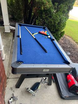 Pool table