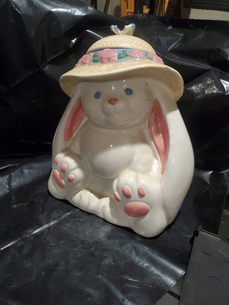 Bonnet Bunny Cookie Jar