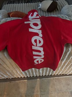 SUPREME HOODIE