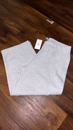 Large new with pockets