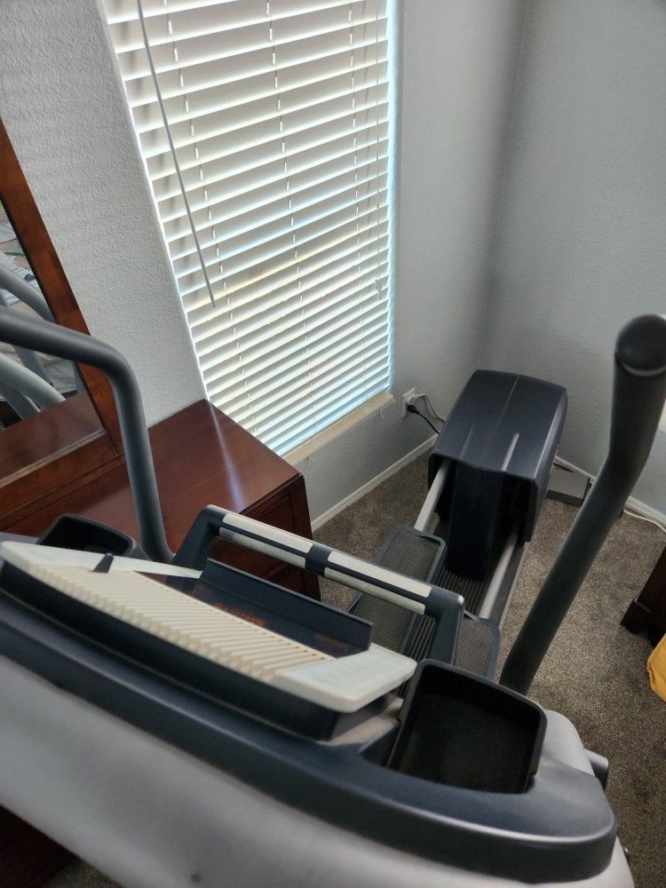 Elliptical- Nordictrack