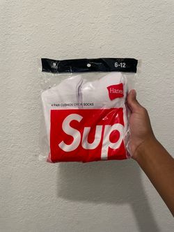 Supreme crew socks white (brand new)