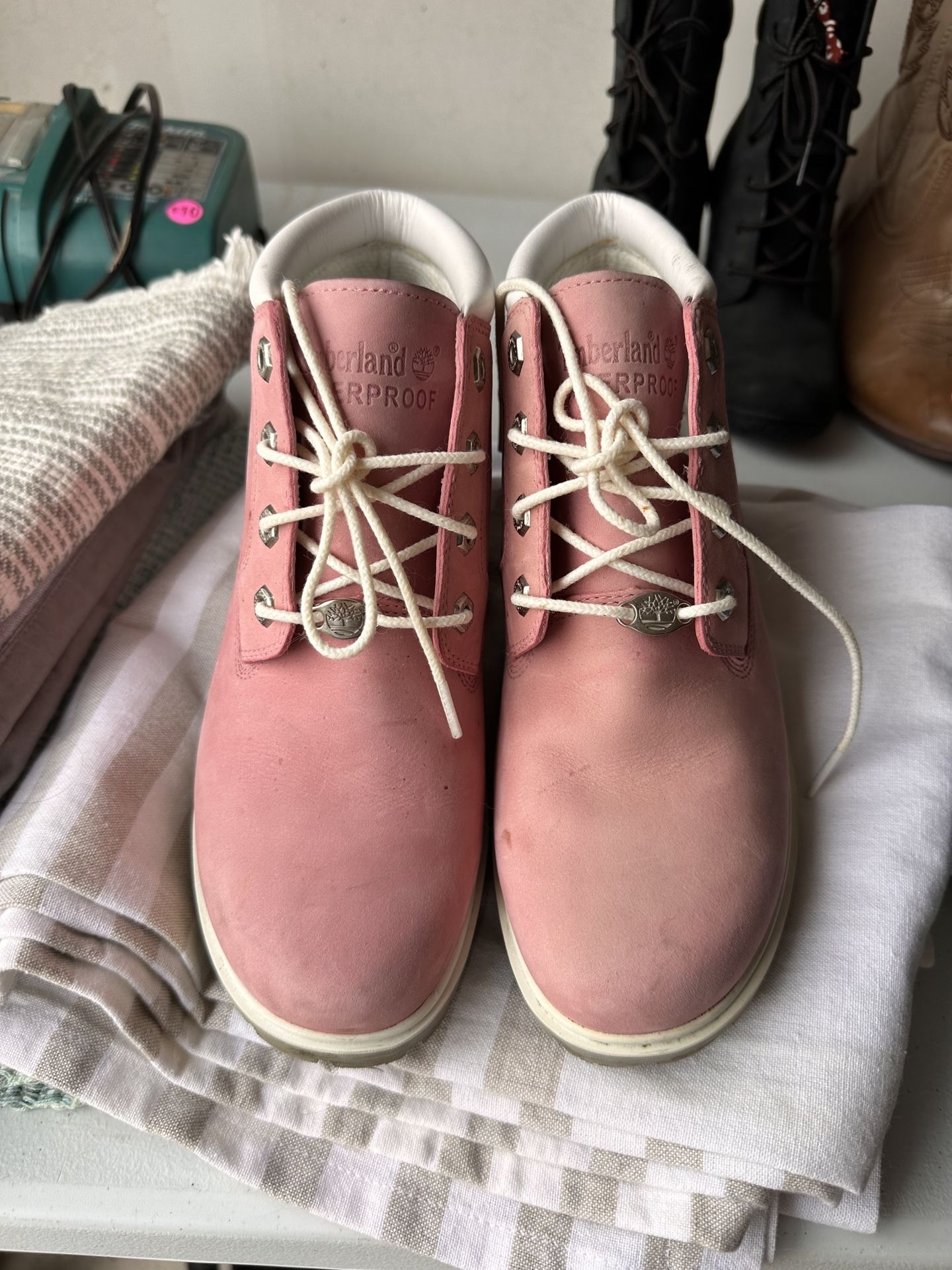 Pink Timberlands size 7