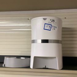 Automatic Pet Feeder