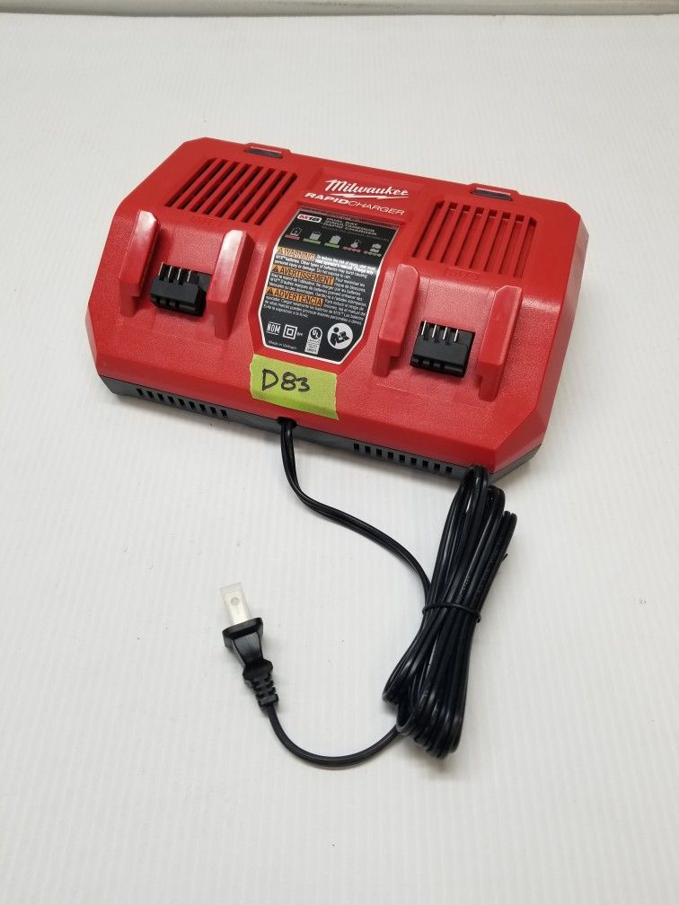 Milwaukee M18 dual rapid charger cargador rápido