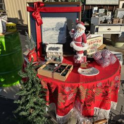 Yard Sale Christmas Stocking Stuffers Market 