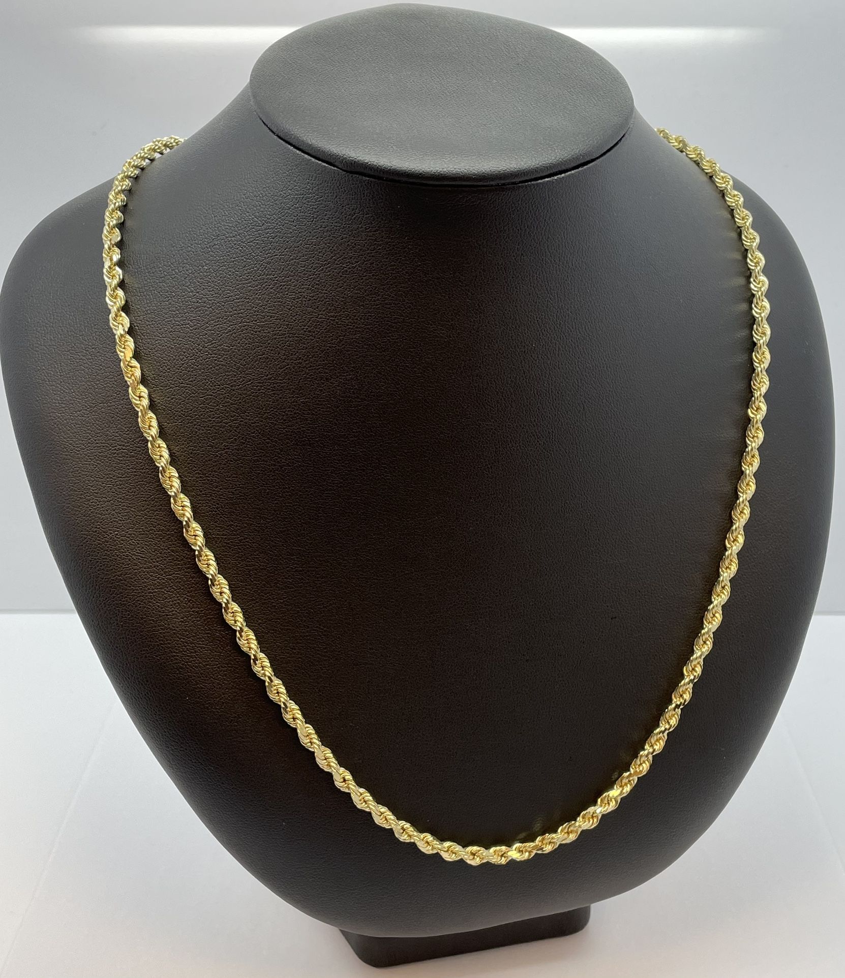10K Gold Rope Chain. New