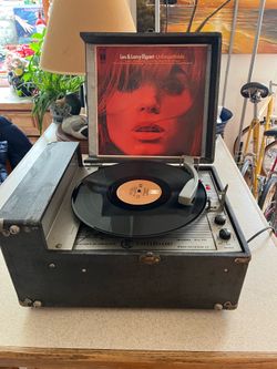 1950s Portable Working Record Player
