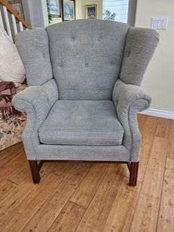 Arm chair