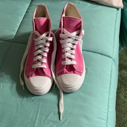 Women’s High Top Sneakers 