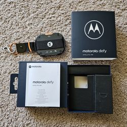 Motorola Defy Satellite Communicator