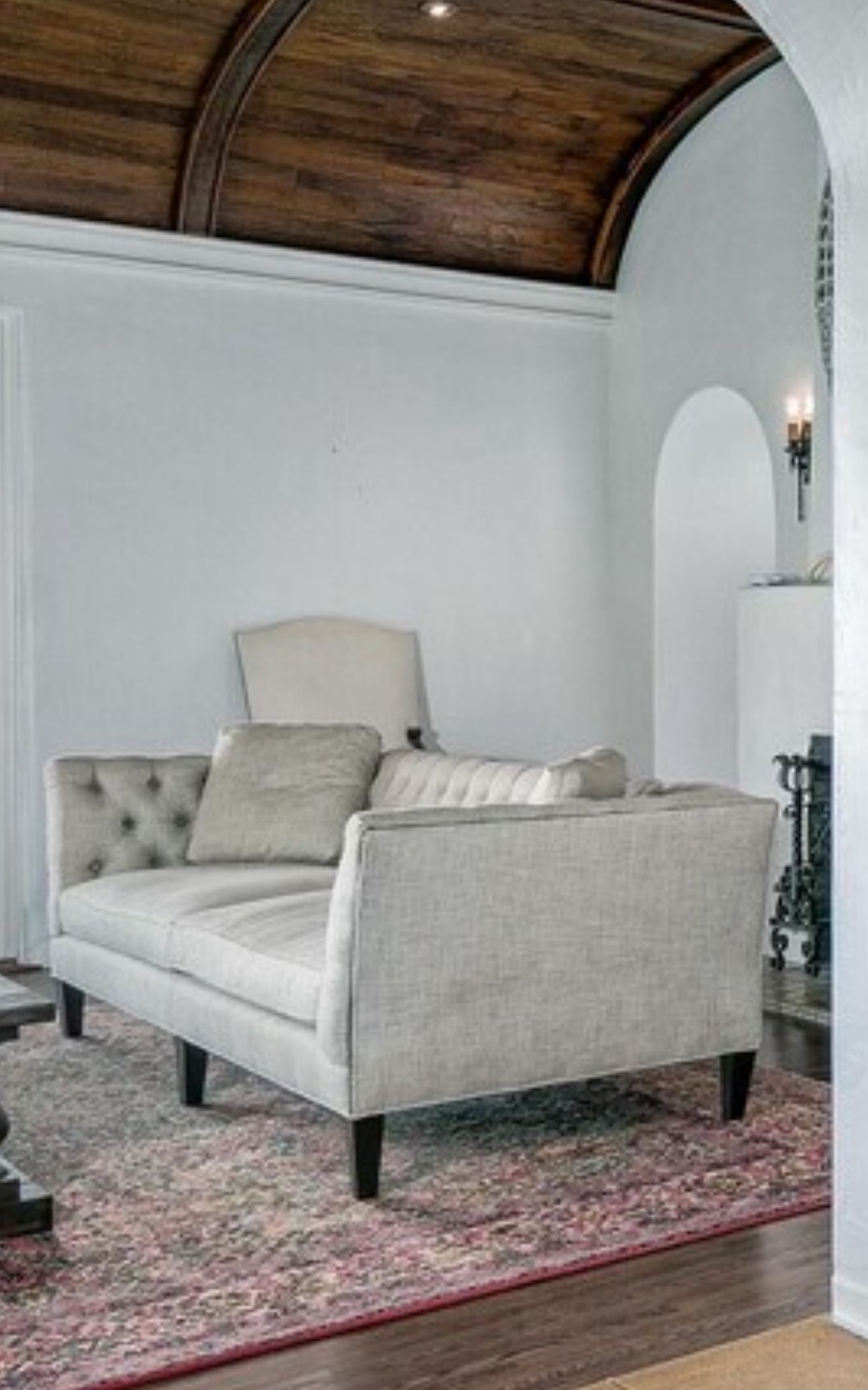 Two beautiful sofas for sale