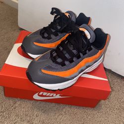 Kids Nike Airmax 12c