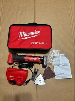 Milwaukee M12 Fuel Multitool Kit