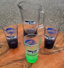 Seattle Seahawks glass drink pitcher and glasses