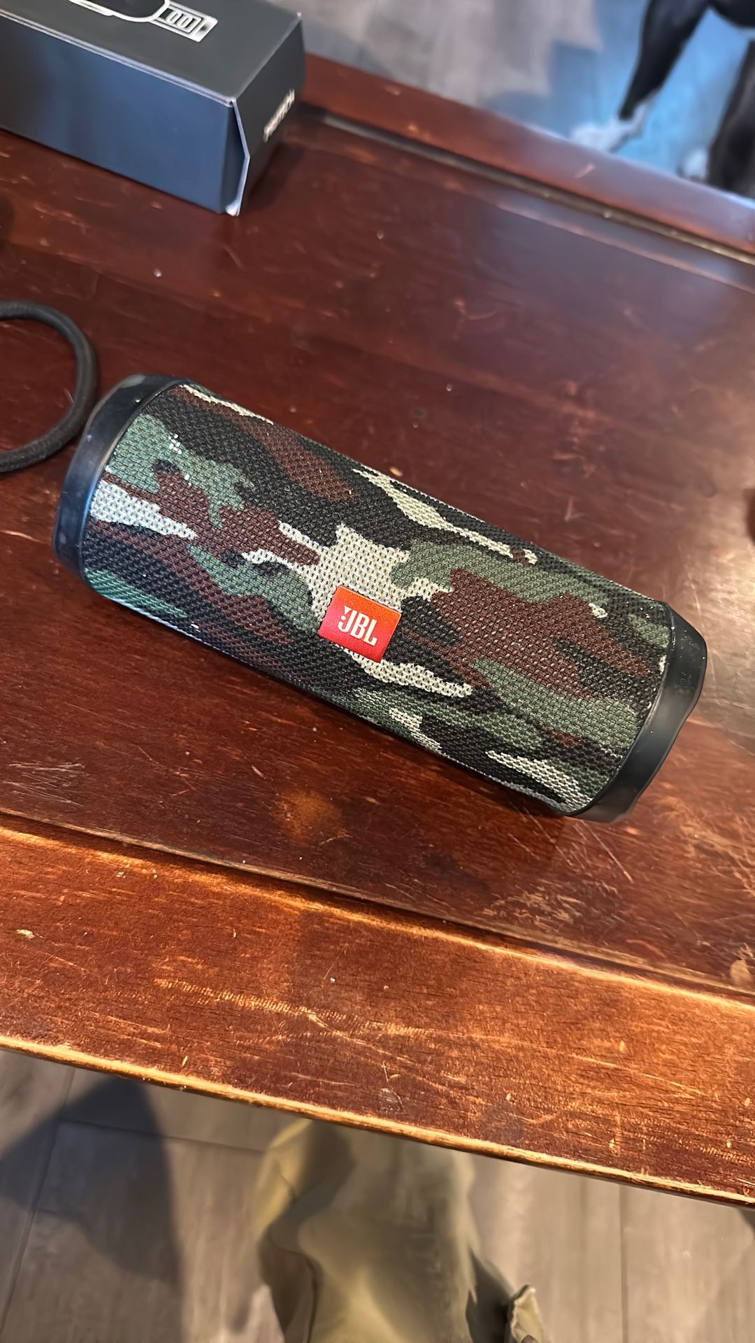 JBL FLIP 4