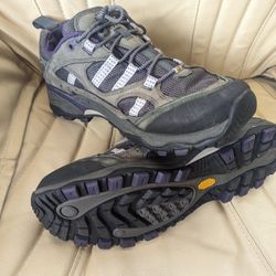 Woman's 11 Hiking Shoes Merrell Trail Running Leather Waterproof Vibrant Soles Keen La Sportiva Rei Vasque Oboz Columbia North Face Patagonia Asolo 