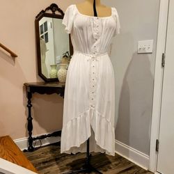 NEW 2X Long White Sloping Hemline Dress