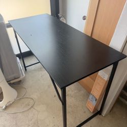 Table/Desk