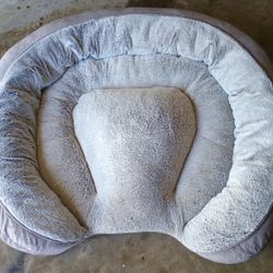 Bed For Large Dogs. Perfect Condition- New. 