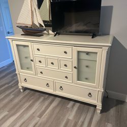 White dresser
