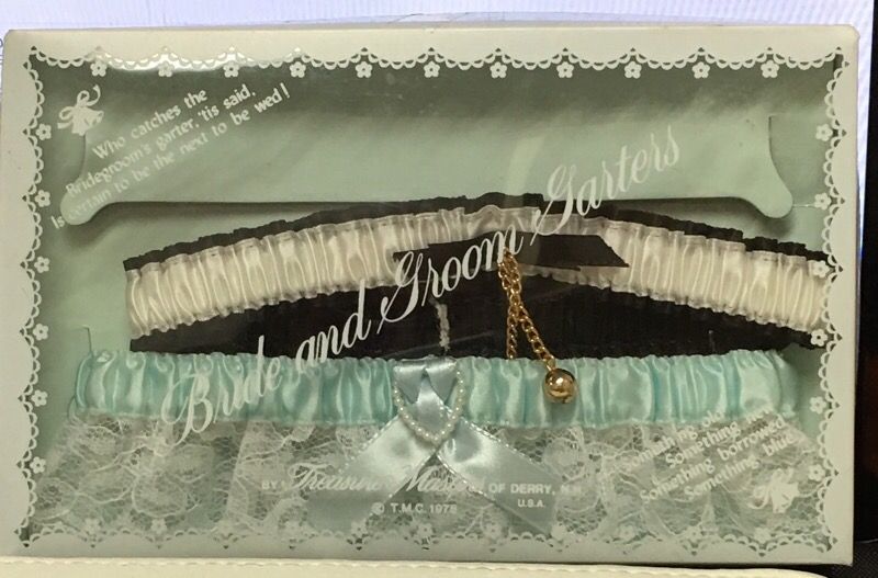 Bride and Groom garter set